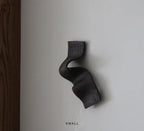 Rubans noirs par Anna Shipulina Ceramics