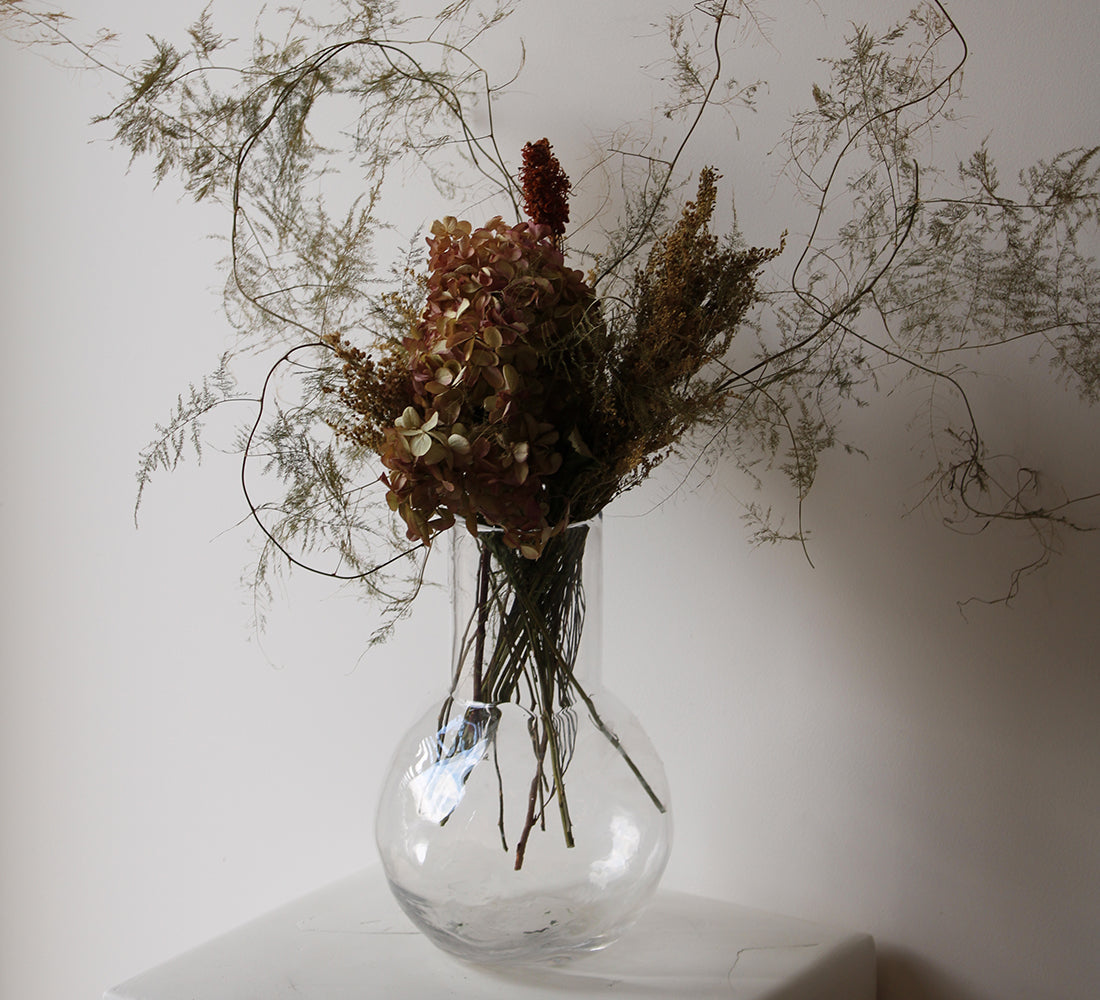 Grand vase en verre transparent