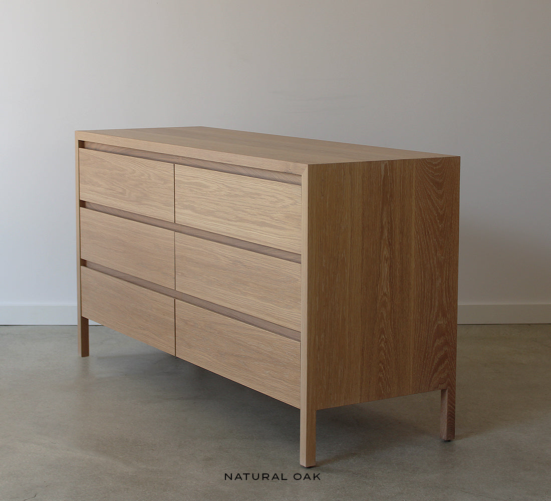 Dresser Davis 