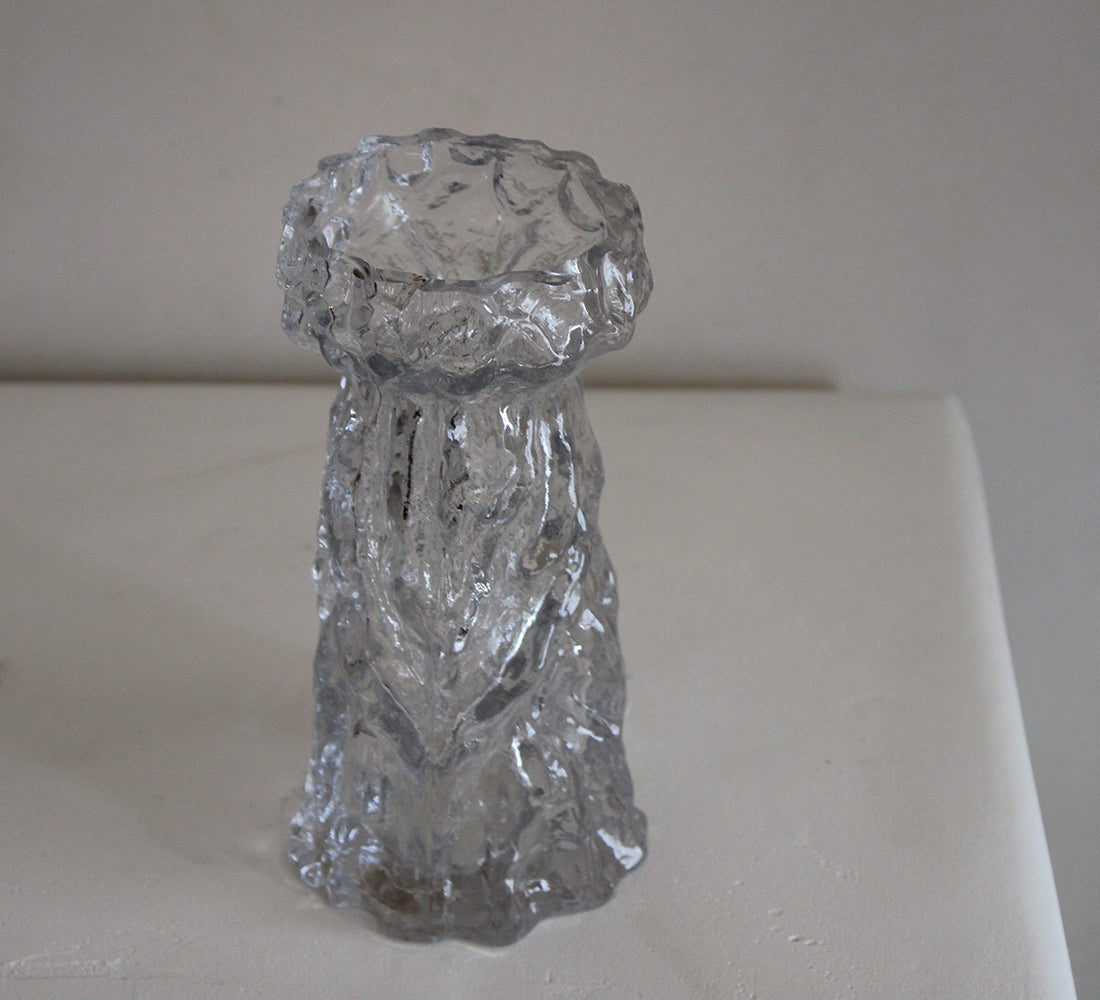 Vase en verre brutaliste vintage