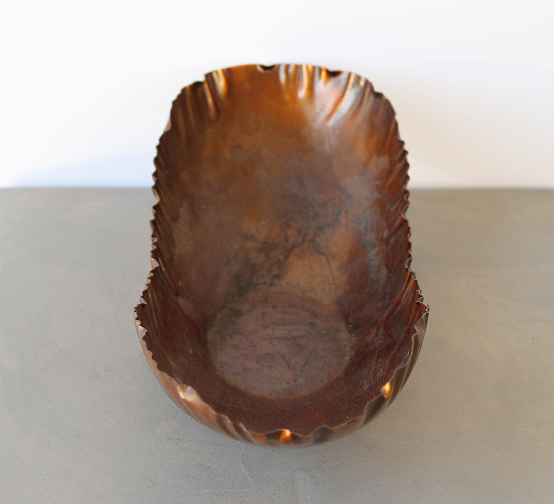 Bol oblong vintage en cuivre