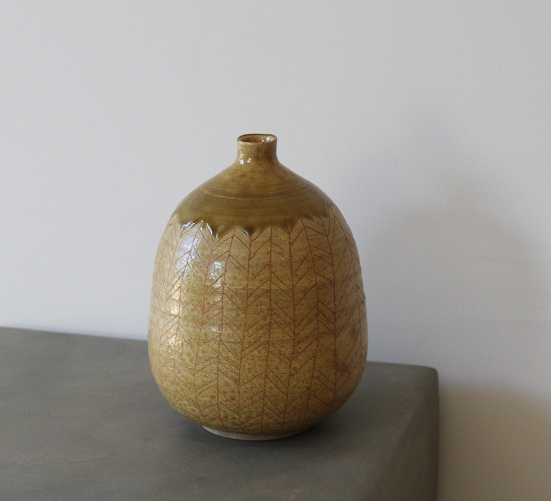 Vase vintage à chevrons